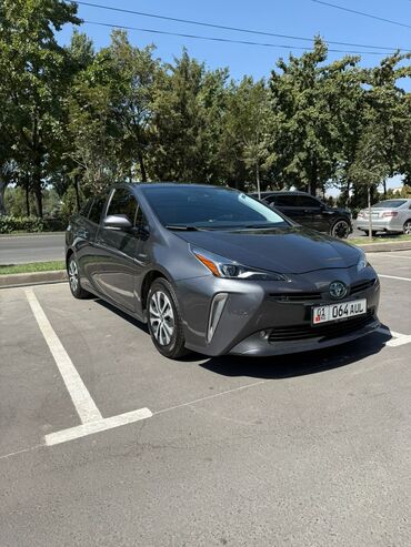 гибрид машина купить: Toyota Prius: 2019 г., 1.8 л, Вариатор, Гибрид, Хетчбек