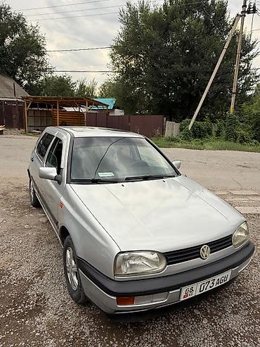 agu: Volkswagen Golf: 1992 г., 1.8 л, Механика, Бензин, Хэтчбэк — 3