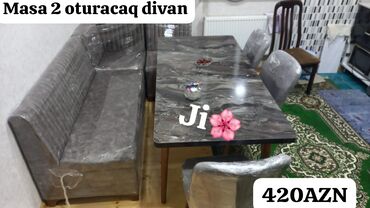 Divanlar: Mətbəx və ya yemək otaqları üçün uyğun, iki oturacaqlı divan və dörd