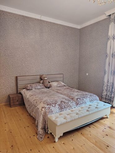 Həyət evləri və villaların satışı: 5 otaqlı, 230 kv. m, Yeni təmirli — 2