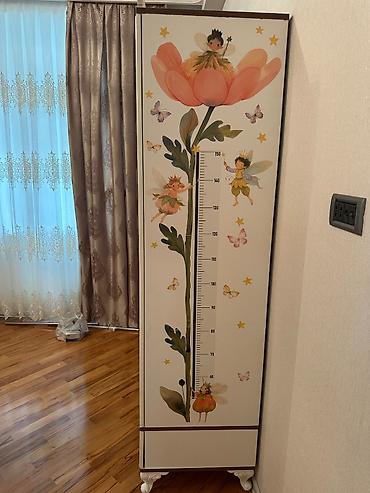 Мебель: Для девочки, Б/у, 3 двери, Распашной, Прямой шкаф — 6