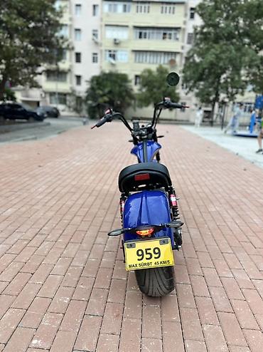 sükutur: Elektrik skuter/motosiklet – şəhər gəzintisi üçün rahat kruizer tipli — 5