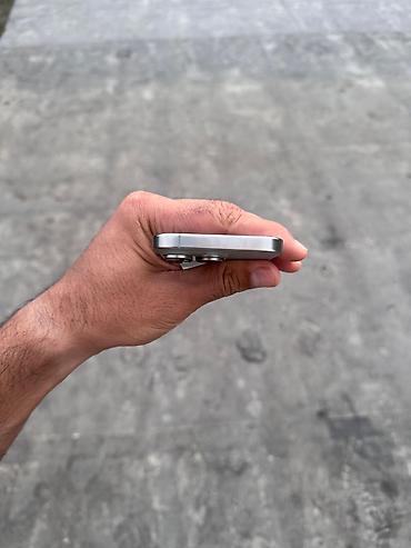 iphone 14 pro max 2 el: IPhone 16 Pro, 128 GB, Natural Titanium, Zəmanət, Simsiz şarj, Face ID — 5