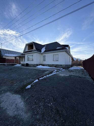 продаю дом келечек: Сдается дом за городом в селе Кой-Таш - 4х комнатная со всеми