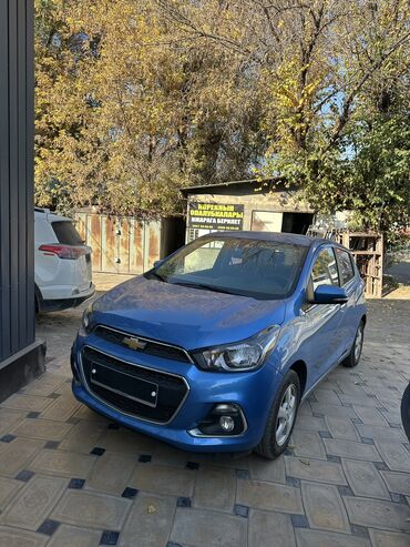 купить мопед новый: Chevrolet Spark: 2017 г., 1 л, Вариатор, Бензин, Хэтчбэк