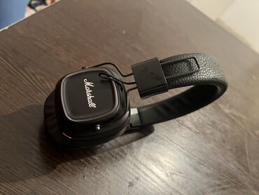 ноутбук в бишкеке: Накладные, Marshall, Б/у, Беспроводные (Bluetooth), Классические