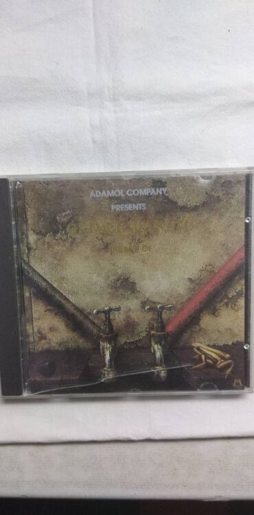 Knjige i stripovi: Cd domaca zabavna muzika,cena za kom — 4