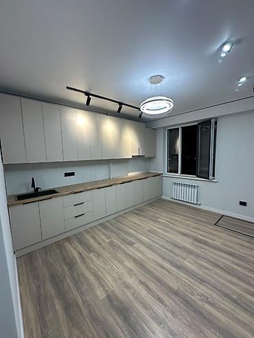 Продажа квартир: 1 комната, 49 м², Пишпек Элитка, 11 этаж, Дизайнерский ремонт — 2