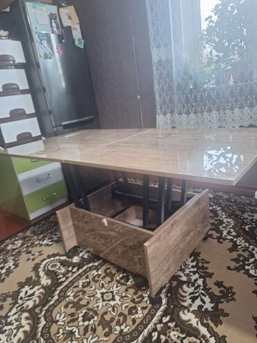 Столы для зала: Продаю стол трансформер.3 положение.состояние отличное.размер — 3