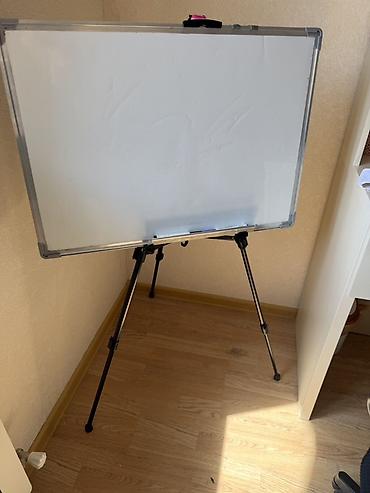 dərs lovhəsi: Magnitli marker taxtası tripod dayaqlı - Ölçü: təxmini orta ölçülü — 2