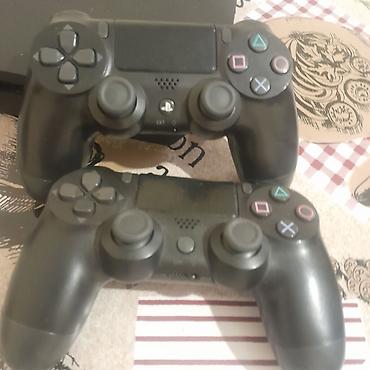 xbox one fat: Sony PlayStation 4 Slim oyun konsolu Paketə daxildir: - PS4 Slim — 3
