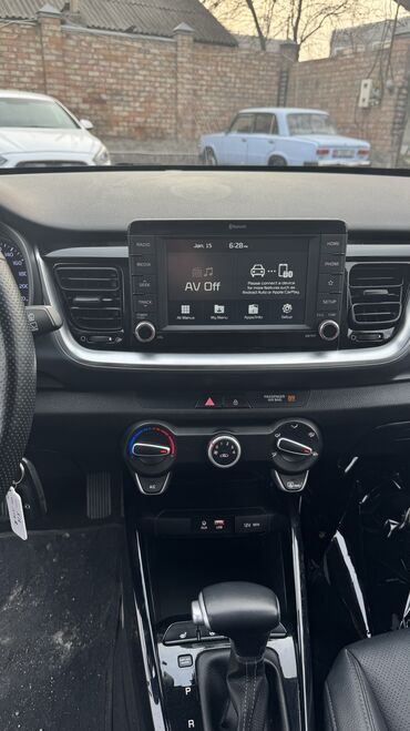 Kia: Kia Stonic: 2019 г., 1.4 л, Автомат, Бензин, Хэтчбэк — 6