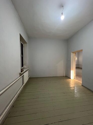 продам часть дома: Дом, 130 м², 4 комнаты, Собственник, Косметический ремонт