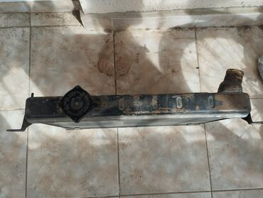 İnterkuler radiatorları: Tofaş üçün radiator çox yaxşı vəziyyətdədir