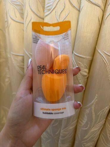 Наборы косметики: Məhsul: Real Techniques – Ultimate Sponge Trio (buildable coverage)