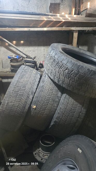 комплект зимней резины: Грузовые шины (комплект) - Тип: радиальные грузовые шины для