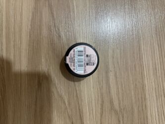 Digər kosmetika: Kosmetika satilir
Продается косметика — 16