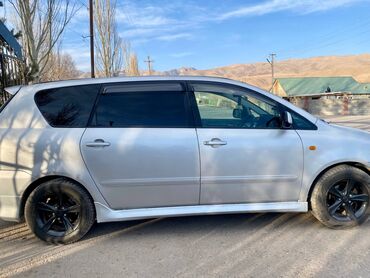 Toyota: Toyota Ipsum: 2002 г., Минивэн — 1