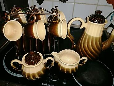 Komplet za kafu/čaj od keramike sa stalkom - Materijal: glazirana