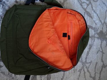 Məktəb çantaları: Şəkildəki bütün sumkalar 10 manat — 6