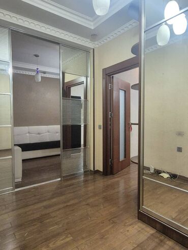 Uzunmüddətli kirayə mənzillər: Bakıxanov qəsəbəsi, Akkord yaşayış kompleksində yerləşən 20 mərtəbəli -da lalafo.az — 13 Uzunmüddətli kirayə mənzillər: Bakıxanov qəsəbəsi, Akkord yaşayış kompleksində yerləşən 20 mərtəbəli — 13