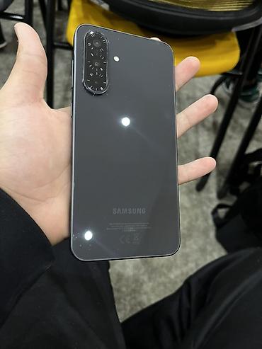 pixel 3: Смартфон Samsung а36 256гб 5G (серия с плоскими гранями), цвет — 1