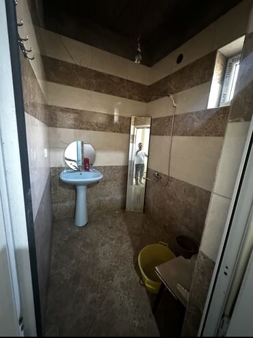 Uzunmüddətli kirayə evlər: 120 kv. m, 3 otaqlı, Kanalizasiya, Kombi, Qaz -da lalafo.az — 11 Uzunmüddətli kirayə evlər: 120 kv. m, 3 otaqlı, Kanalizasiya, Kombi, Qaz — 11