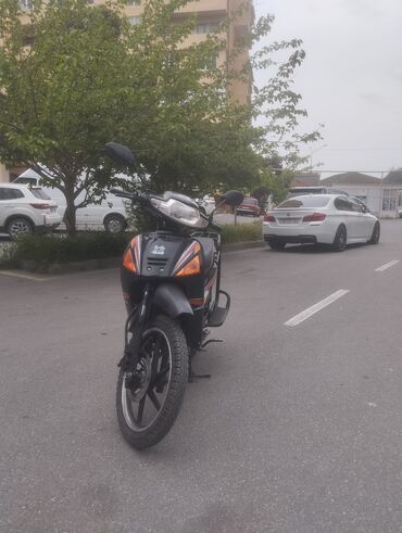 Motosikletlər: Mondial - zx50, 80 sm3, 2022 il, 20000 km