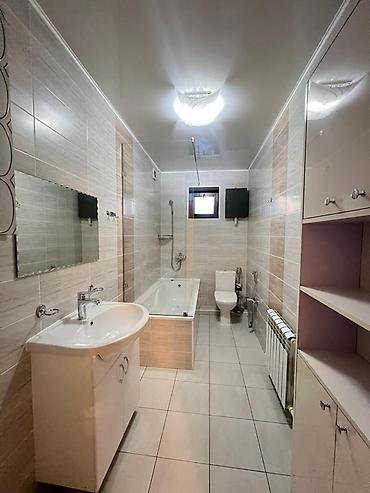 Продажа коттеджей и домов: ЧЕКЧЕЙГЕН ЖЕР ҮЙ САТЫЛАТ!!! 1-линияда жайгашкан ✅ Жери: 20 соток ✅ Үй — 16