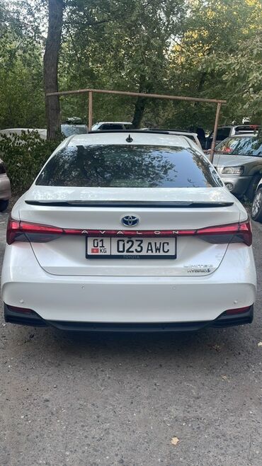 Toyota Avalon: 2020 г., Гибрид, Седан