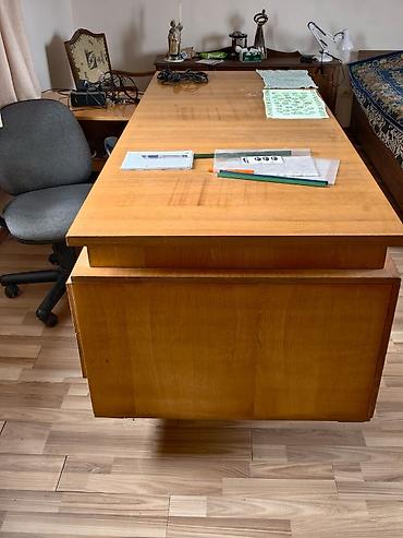 Люстры: Продаются предметы интерьера и мебели: 1) Люстра потолочная на 8 — 4