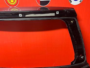 Крышки багажника и комплектующие: Крышка багажника Toyota, Оригинал — 4