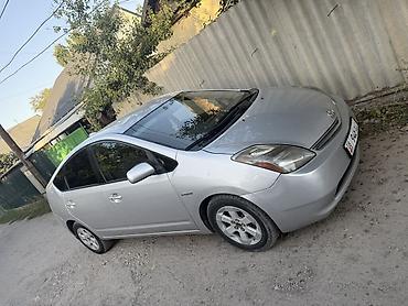 Транспорт: Toyota Prius: 2006 г., 1.5 л, Вариатор, Бензин, Хэтчбэк — 2