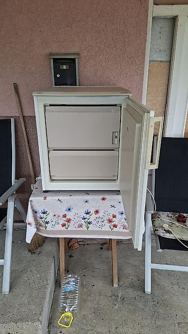 Zamrzivači: AEG Arctis – kompaktni zamrzivač (stojeći/mini format) - Brend/model — 6