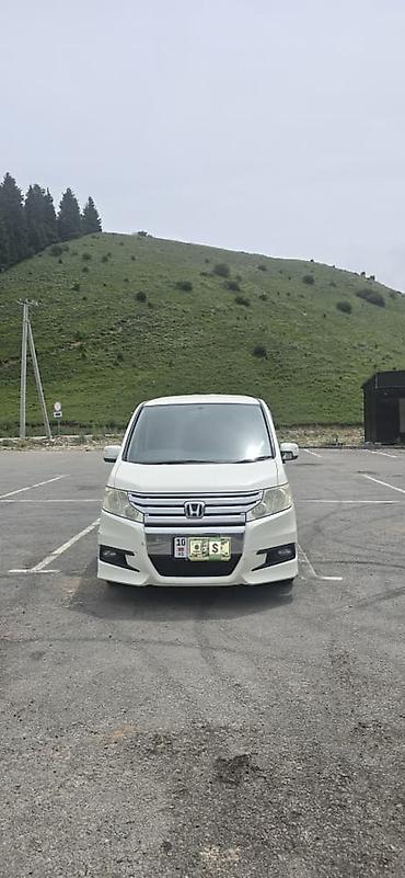 honda stepwgn 2010: Honda Stepwgn: 2010 г., 2 л, Бензин, Минивэн — 2