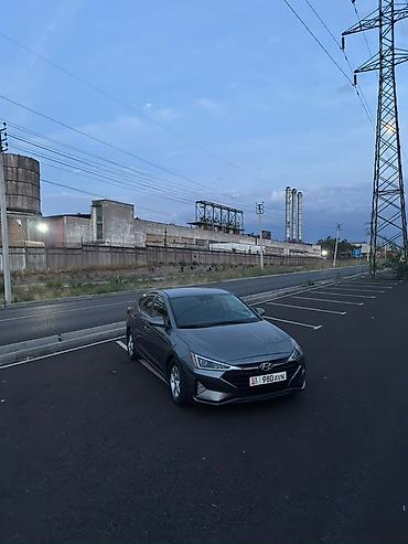 elantra 2017: Hyundai Elantra: 2019 г., 2 л, Автомат, Бензин, Седан — 3