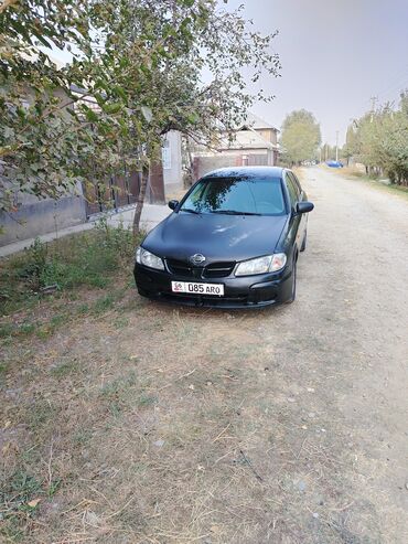 цена домкрата для легкового автомобиля: Nissan Almera: 2002 г., Механика, Хетчбек