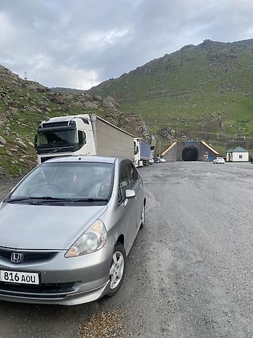 Honda: Honda Fit: 2004 г., 1.5 л, Автомат, Бензин, Хэтчбэк — 6