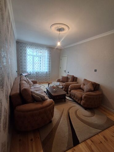 Uzunmüddətli kirayə evlər: 22 kv. m, 2 otaqlı, Telefon, Qaz, İşıq — 3