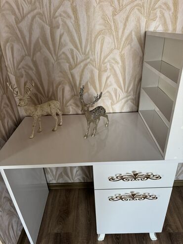 Sifarişlə kompyuter masaları: Düz masa, Polkalı, Siyirməli, MDF, Zəmanətsiz, Kredit yoxdur — 2