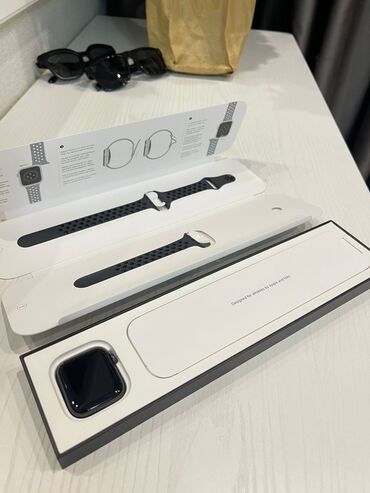 люкс копия эпл вотч: Apple Watch SE Space gray 40 mm Nike Sport version Почти новые
