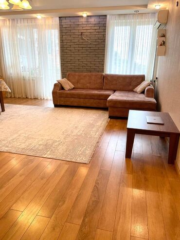 Köhnə tikili: Bakı, 3 otaqlı, Köhnə tikili, m. Nizami, 95 kv. m — 2