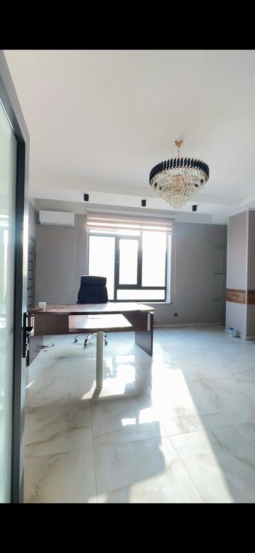 Офисы: Продаю Офис 237 м², С ремонтом, Без мебели, Бизнес центр, 3 этаж — 6