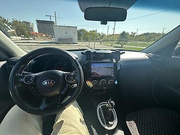 geeli coolray: Kia Soul: 2018 г., 1.6 л, Автомат, Бензин, Хэтчбэк — 10