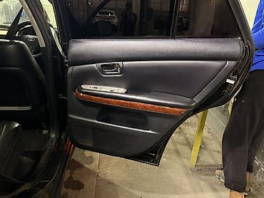 ниже: Toyota Harrier: 2004 г., 2.4 л, Автомат, Бензин, Внедорожник — 3