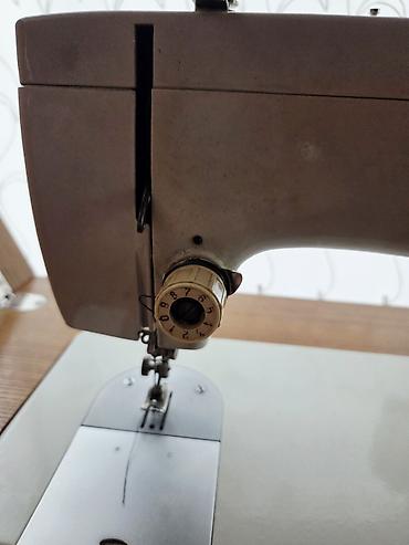 vakum aparati satisi: Tikiş maşını Chayka, İşlənmiş,Elektromexaniki, 2 saplı Ünvandan götürmə — 10