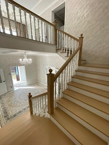 Продажа квартир: 5 и более комнат, 220 м², 2 этаж — 22