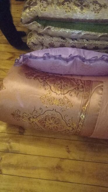 Kassirlər: Kassir tələb olunur, Yalnız qadınlar üçün, İstənilən yaş — 2