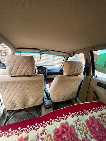 лифтбек: Volkswagen Passat: 1988 г., 1.8 л, Механика, Бензин, Седан — 3