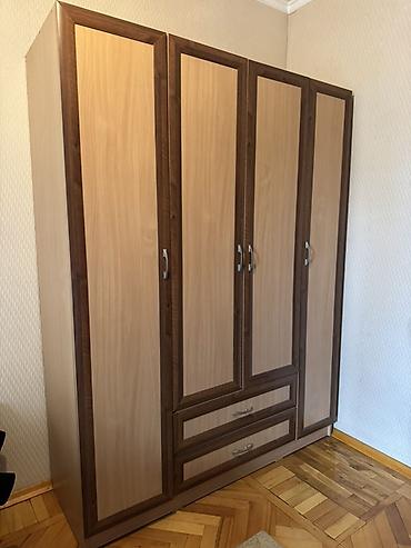 6 дверный шкаф: Шкаф распашной 4‑дверный из ЛДСП в двухцветном исполнении (светлое — 1